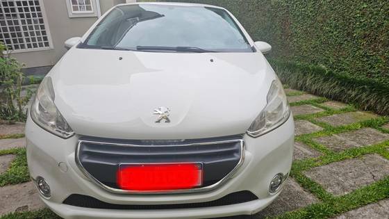 PEUGEOT 208 1.5 ACTIVE PACK 8V FLEX 4P MANUAL